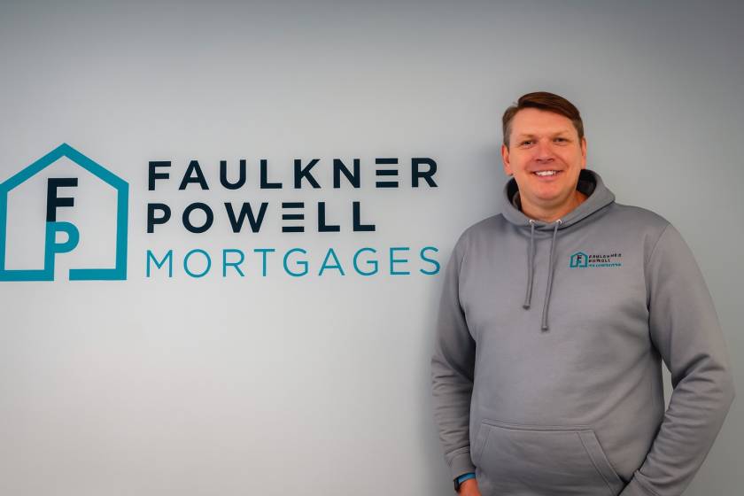 Lee Faulkner